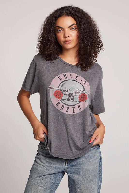 Women's Floral Graphic T-Shirts-Guns n' Roses Classic Logo Tee