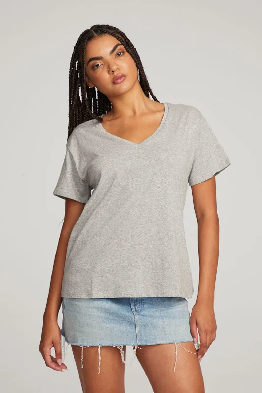 Women's Boat Neck T-Shirts-Everyday Essential V-neck Tee