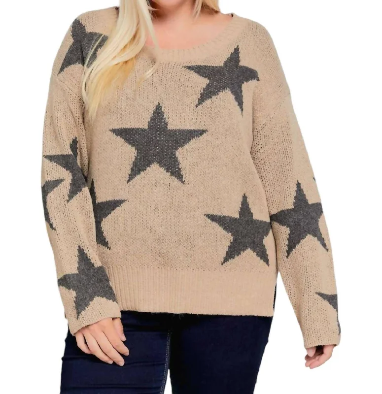 Women's Chunky Pullovers-Curvy Star Sweater - Plus In Taupe