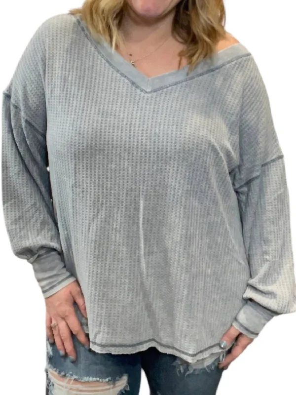 Women's Double Layer Pullovers-Waffle Knit Bubble Sleeve Pullover Sweater In Grey