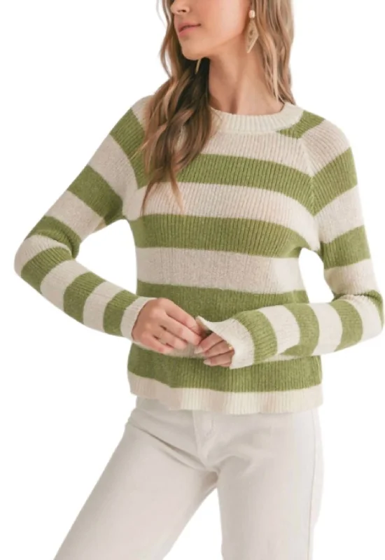 Women's Fleece A-Line Pullovers-Striped Sweater In Ivory/green