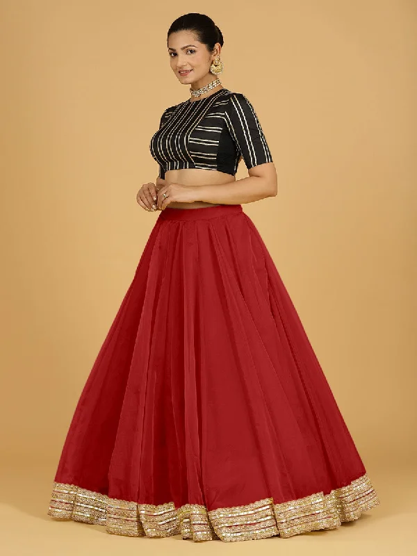 Farah x Tyohaar | Auburn Red Panelled Organza Lehenga Skirt