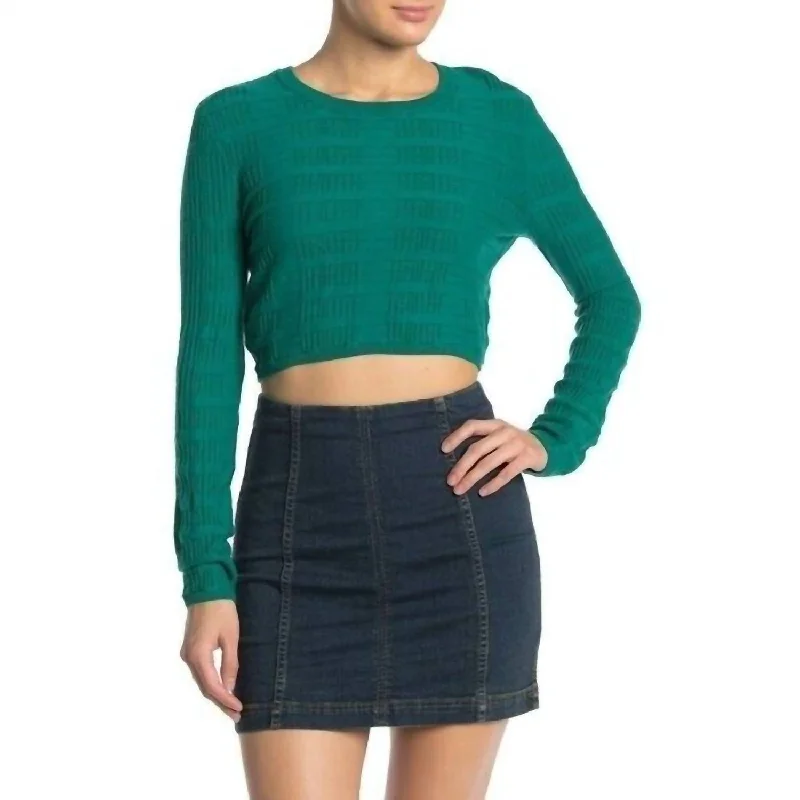 Women's Patterned Pullovers-Textured Crop Sweater In Green