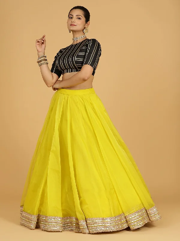 Farah x Tyohaar | Lemon Yellow Panelled Organza Lehenga Skirt